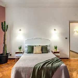 Fresh House Colosseo Rome